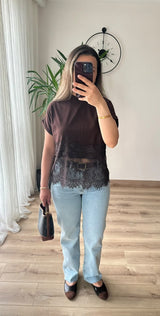 Kahverengi Dantelli Tişört