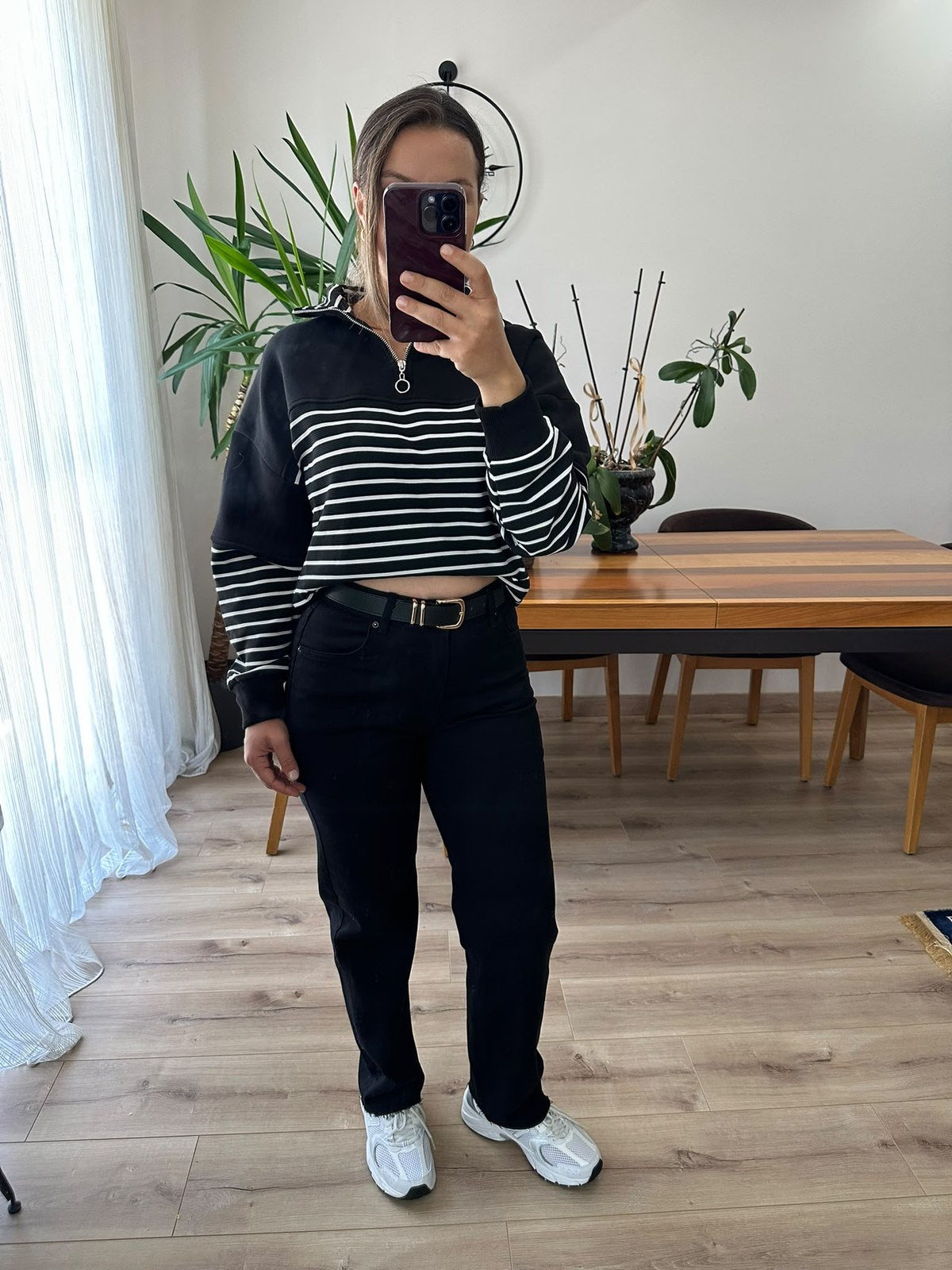 Siyah Kemerli Straight Jean